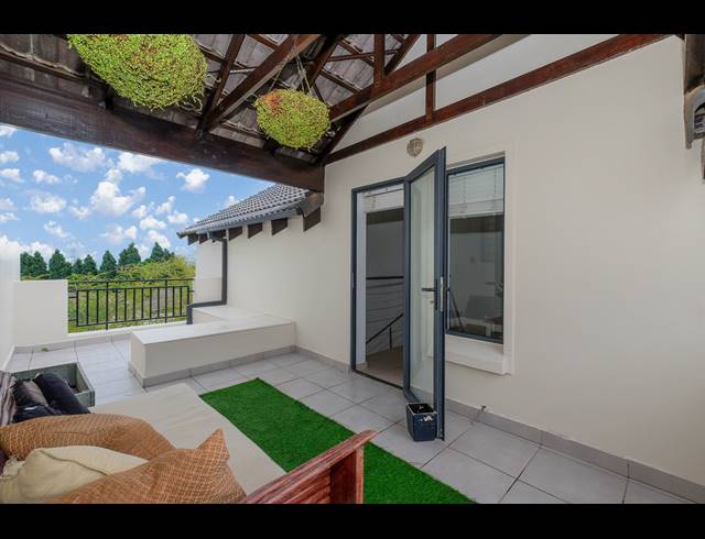 1 BEDROOM APARTMENT TO LET IN DAINFERN